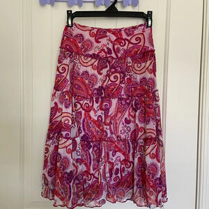 Vintage Amy Byer girl’s pink‎ paisley patterned tiered skirt — small
